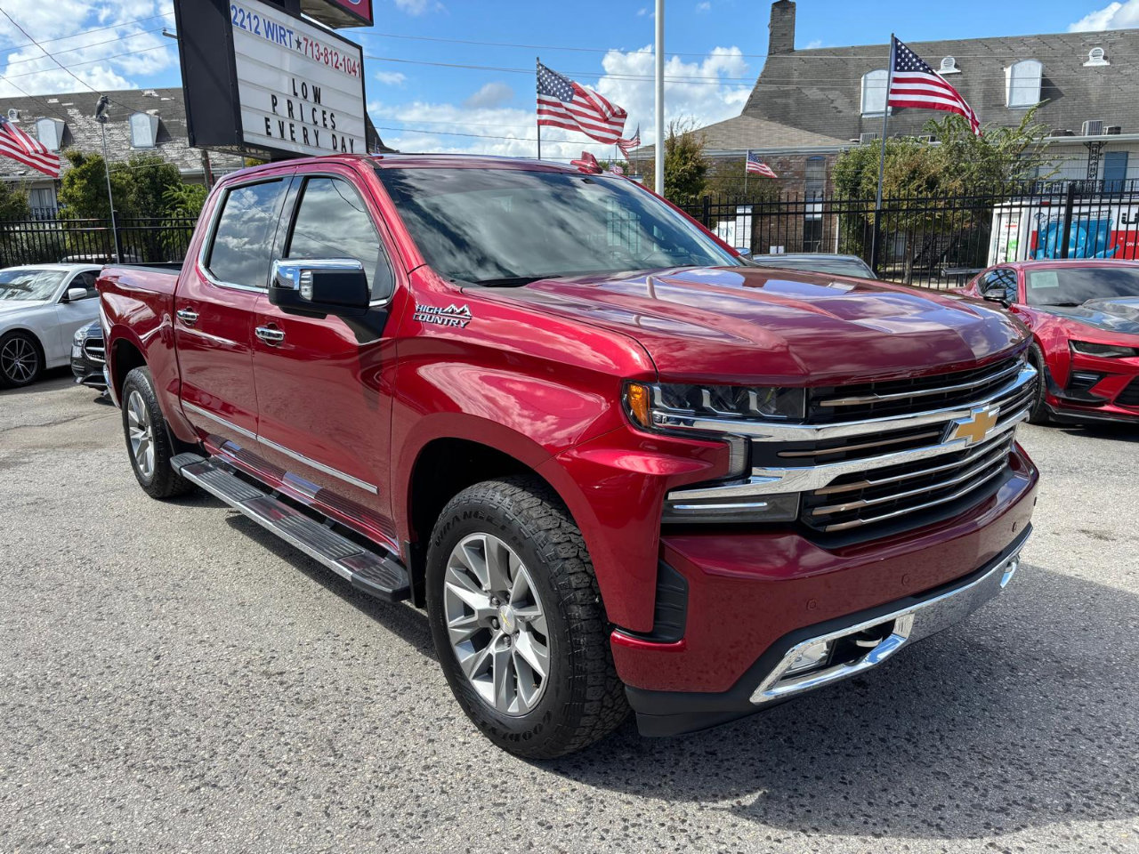 Used 2020 Chevrolet Silverado 1500 High Country w/ Technology Package image 4