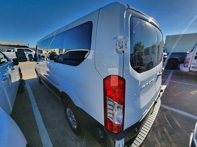 Used 2024 Ford Transit 350 XLT image 4