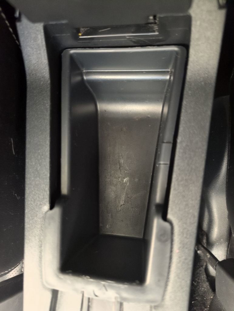 Used 2018 Ford EcoSport Titanium FWD image 36