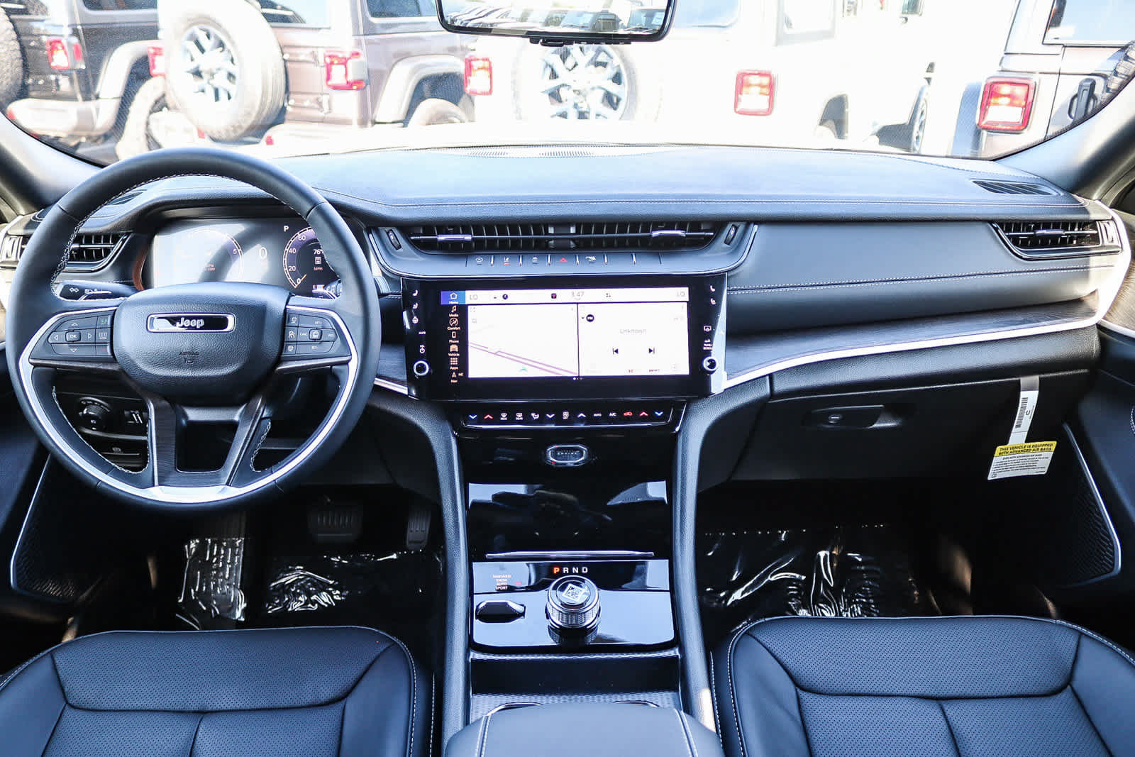 New 2027 Jeep Grand Cherokee Limited AWD/4WD image 13