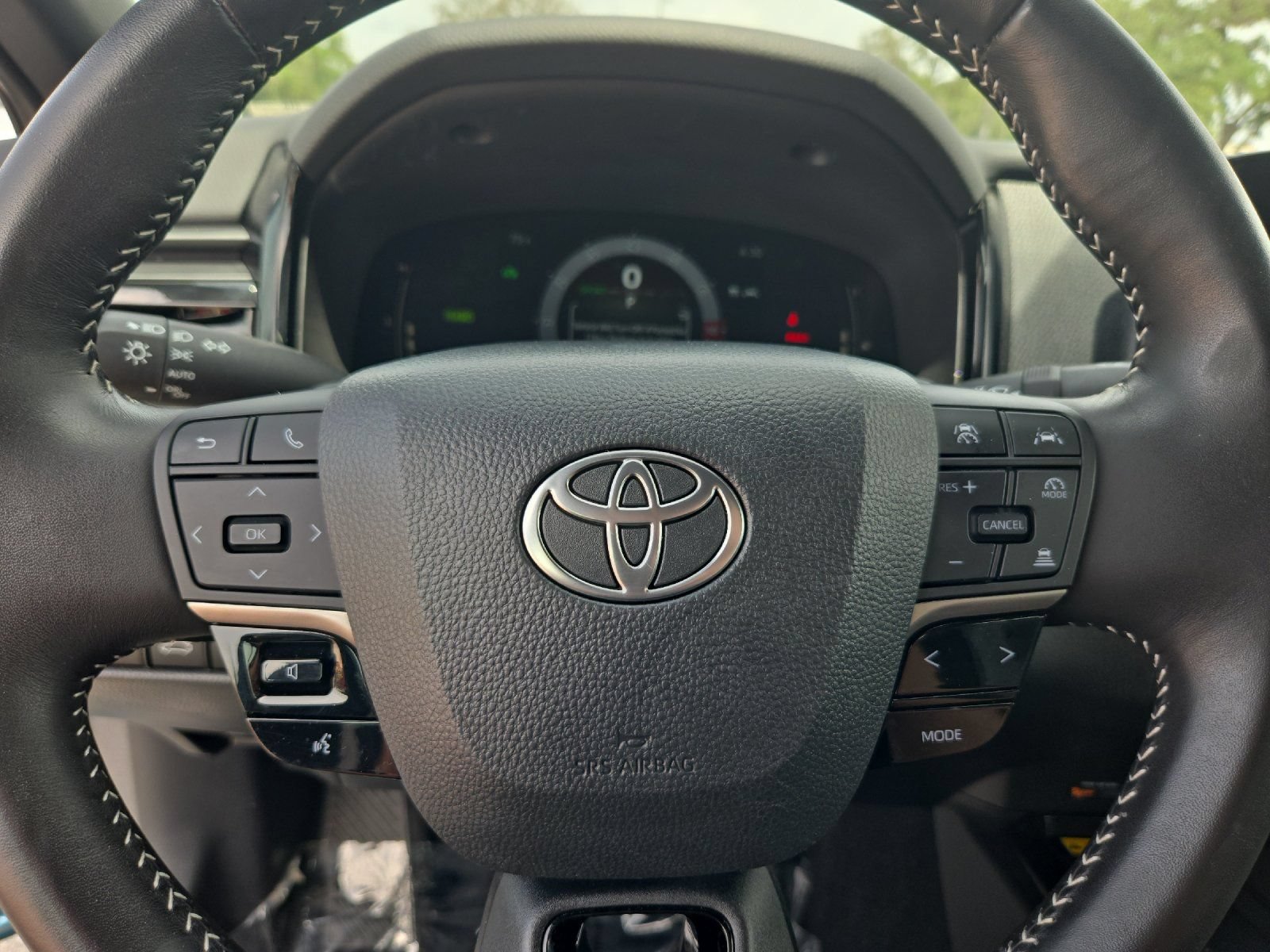 Certified 2025 Toyota Camry SE w/ Convenience Package FWD image 20