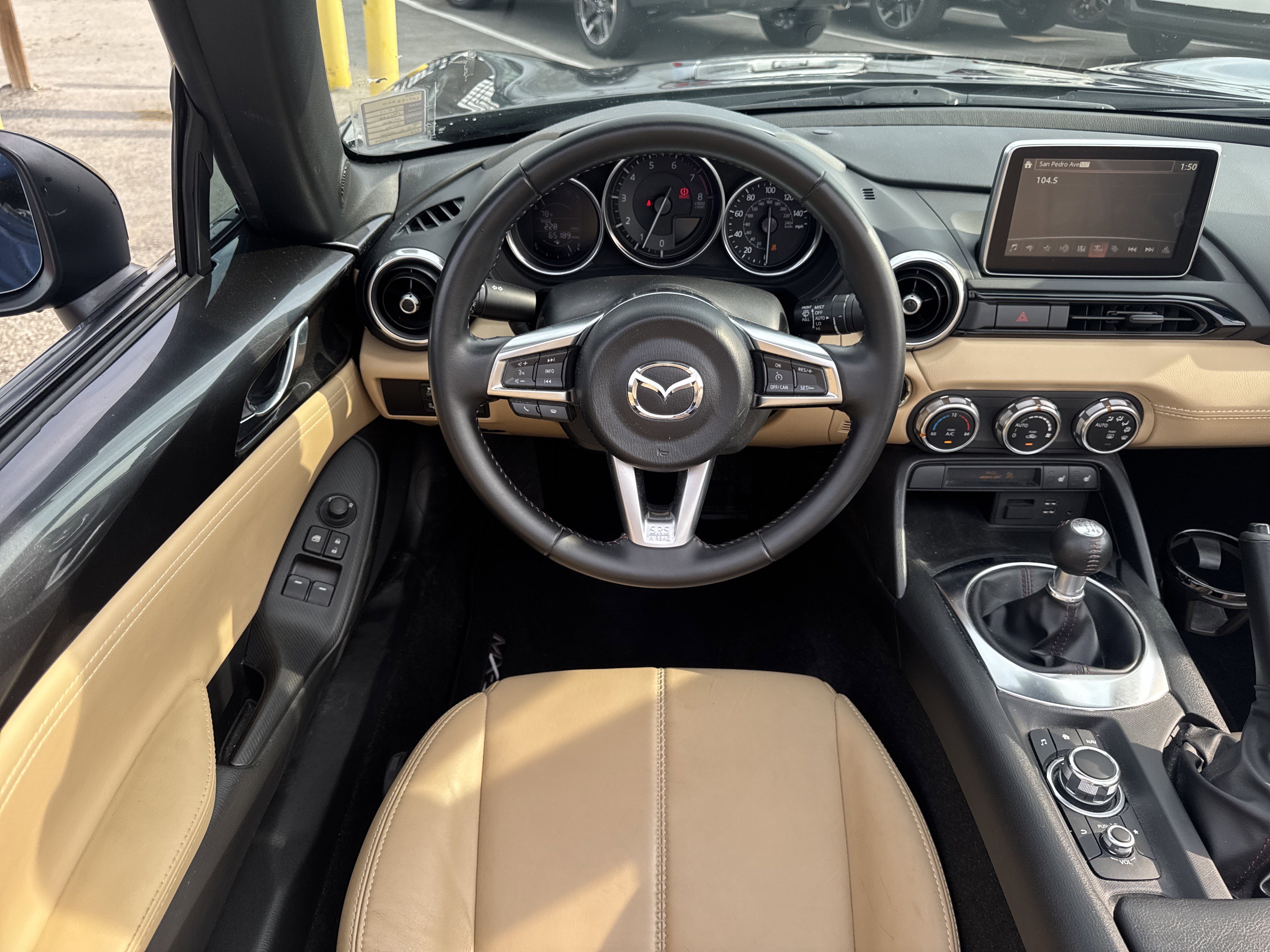 Used 2017 MAZDA MX-5 Miata Grand Touring image 14