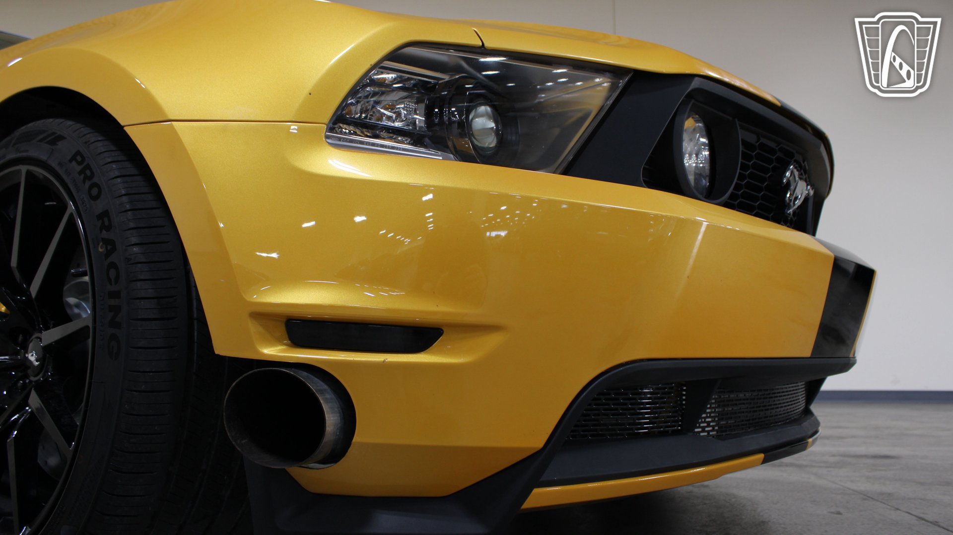 Used 2011 Ford Mustang GT RWD image 10