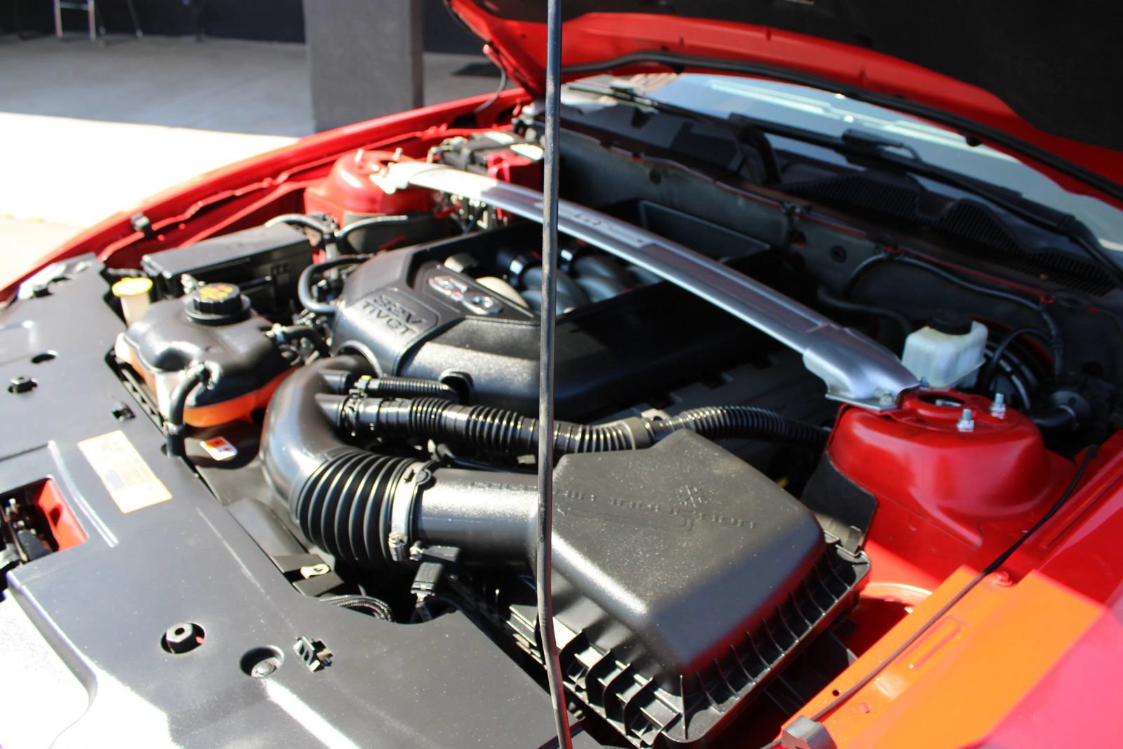 Used 2012 Ford Mustang GT Premium RWD image 25