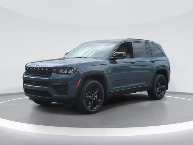 New 2026 Jeep Grand Cherokee Limited w/ Limited Altitude Package