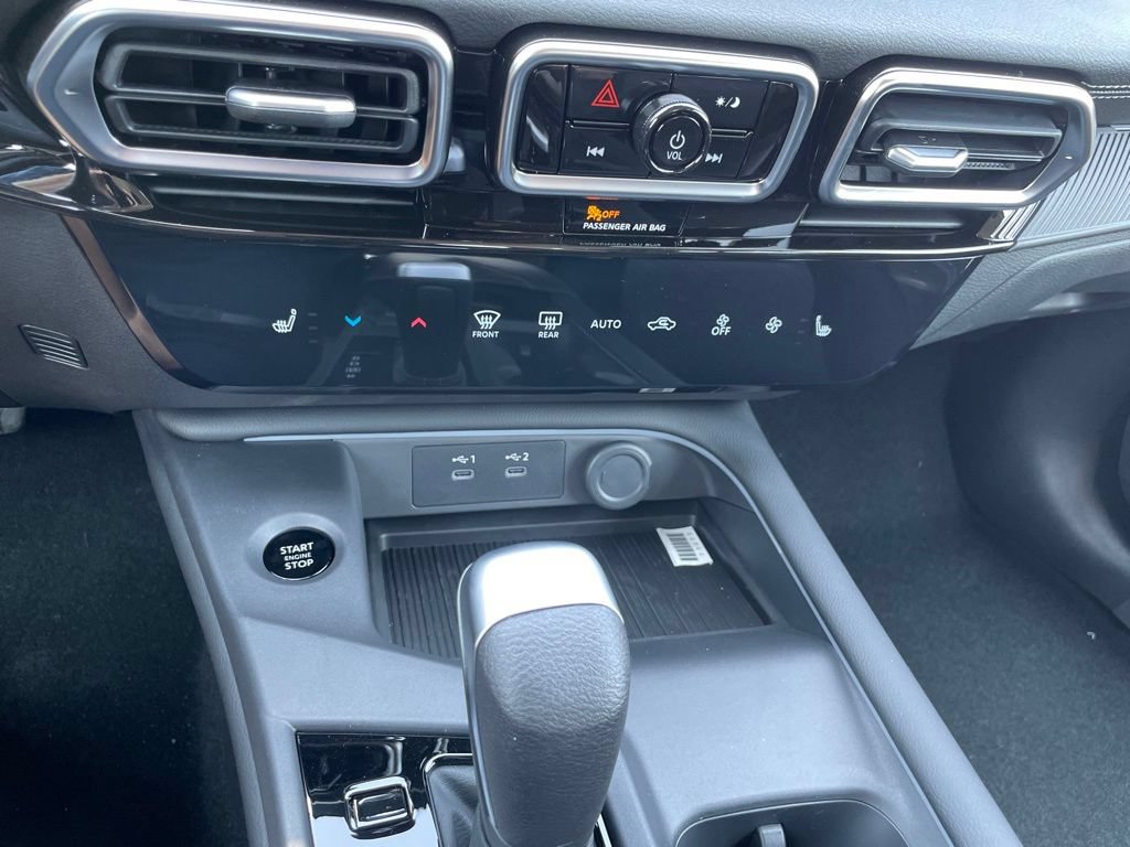 New 2026 Nissan Sentra SV w/ SV Convenience Package FWD image 16