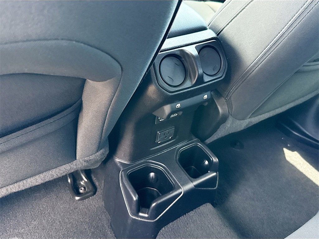 Used 2021 Jeep Wrangler Unlimited Sahara image 27
