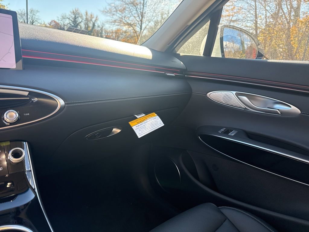New 2026 Genesis GV70 2.5T image 21