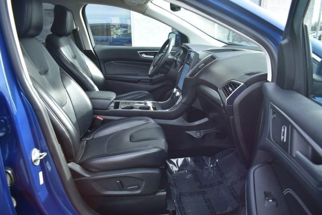 Used 2022 Ford Edge Titanium w/ Equipment Group 301A AWD/4WD image 49