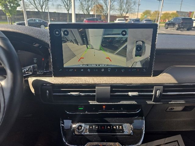 Certified 2023 Lincoln Corsair Reserve w/ Equipment Group 201A AWD/4WD image 34