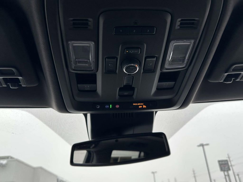 Certified 2023 GMC Yukon Denali image 34