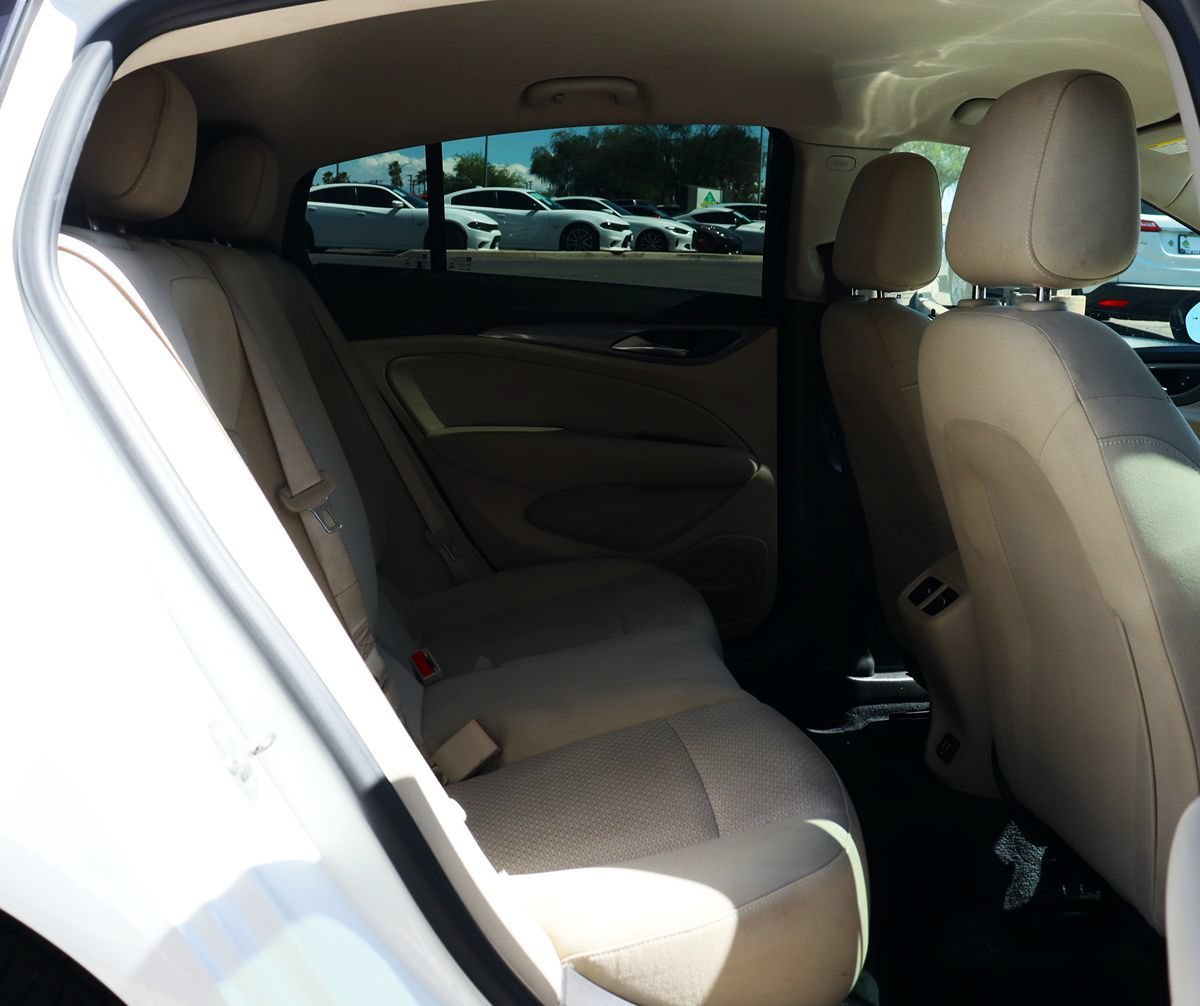 Used 2018 Buick Regal Preferred w/ Sights and Sounds Package FWD image 23