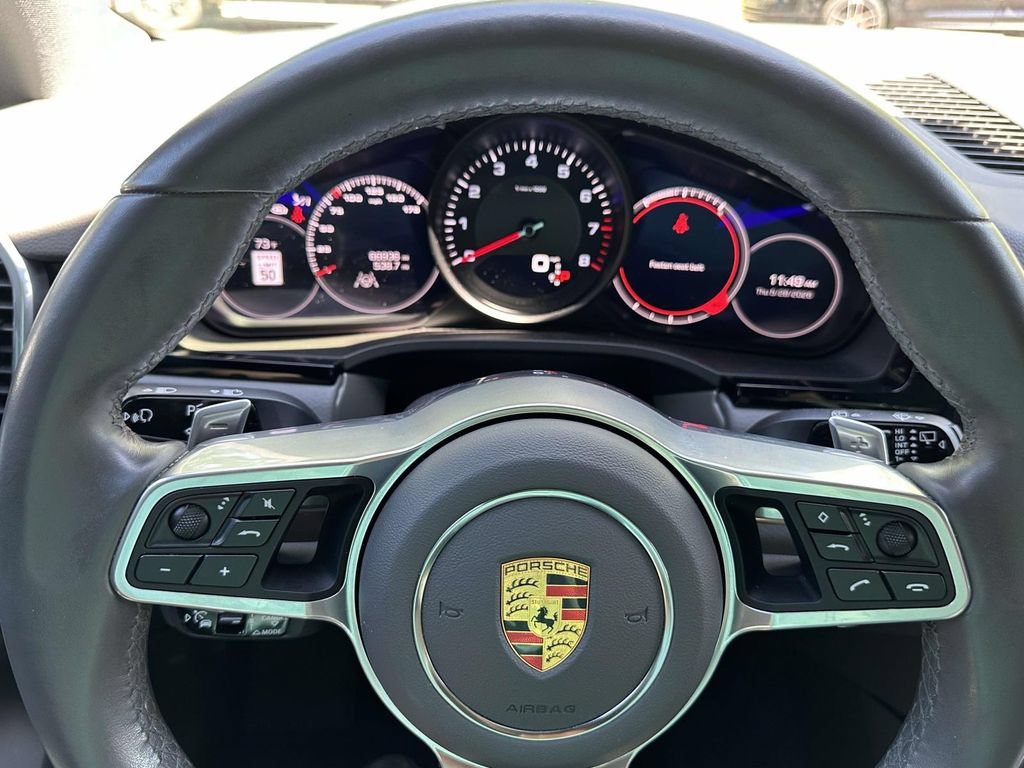Used 2020 Porsche Cayenne AWD/4WD image 21