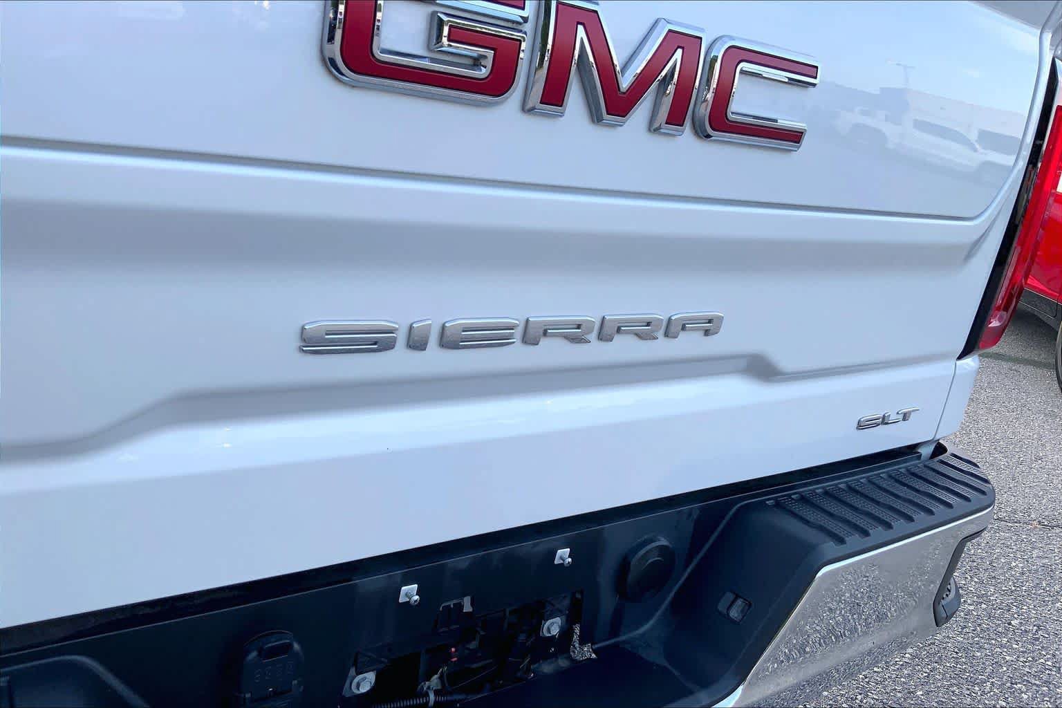 Used 2019 GMC Sierra 1500 SLT RWD image 28
