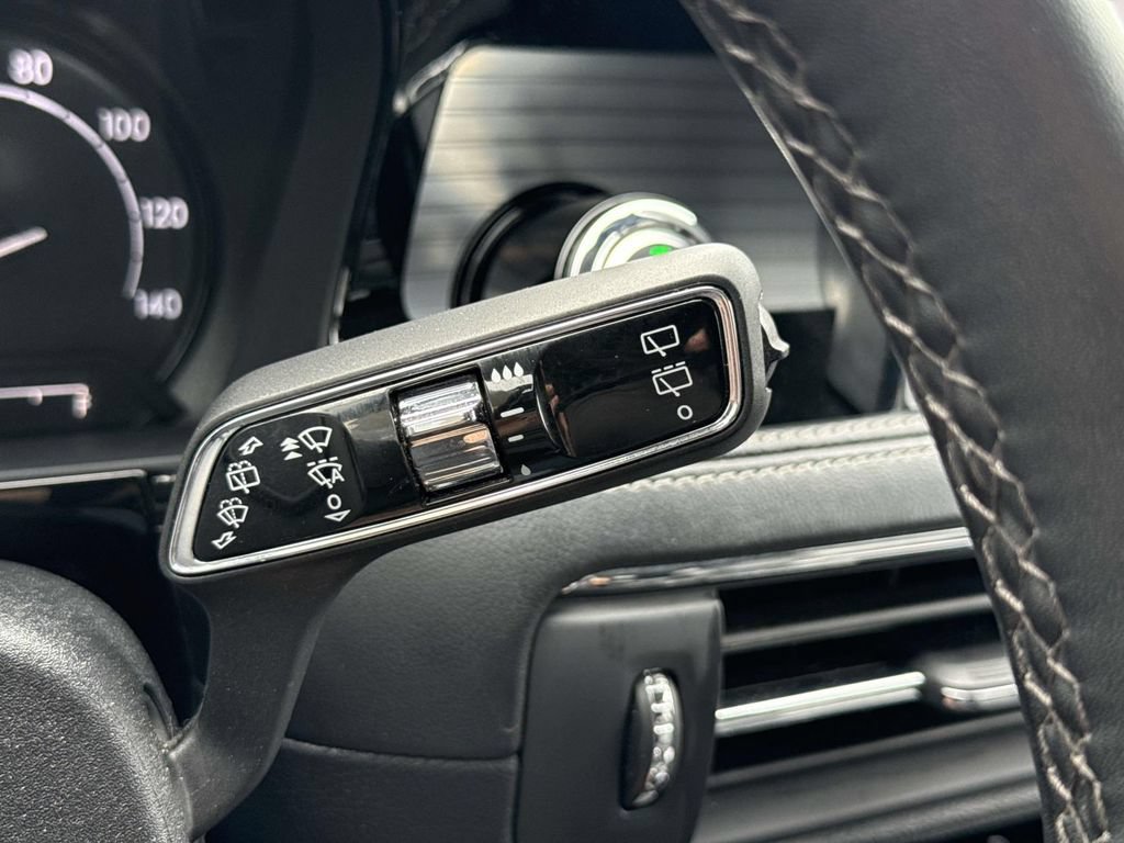 Used 2022 Lincoln Corsair FWD w/ Equipment Group 101A image 38