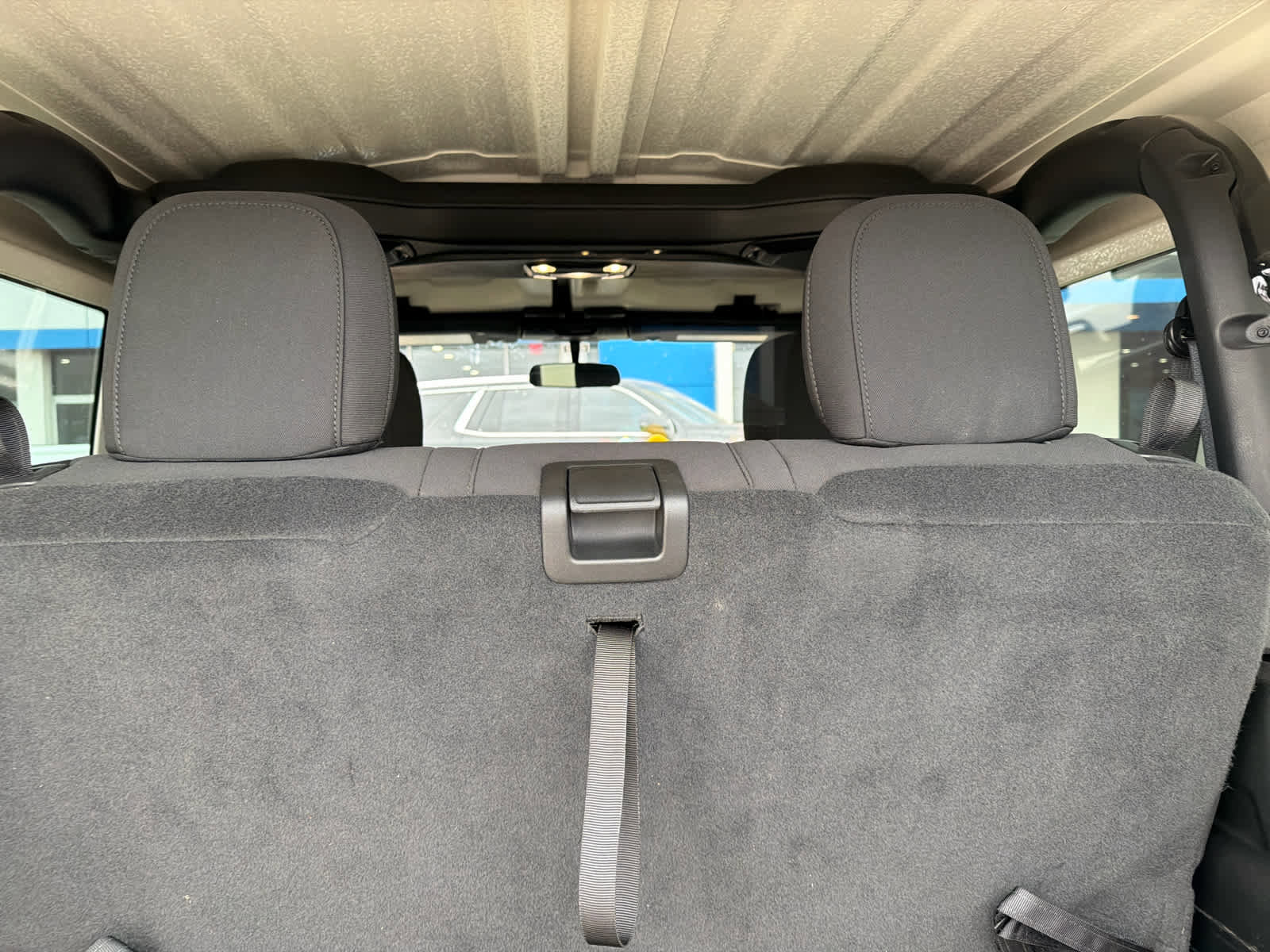 Used 2022 Jeep Wrangler Sport AWD/4WD image 14