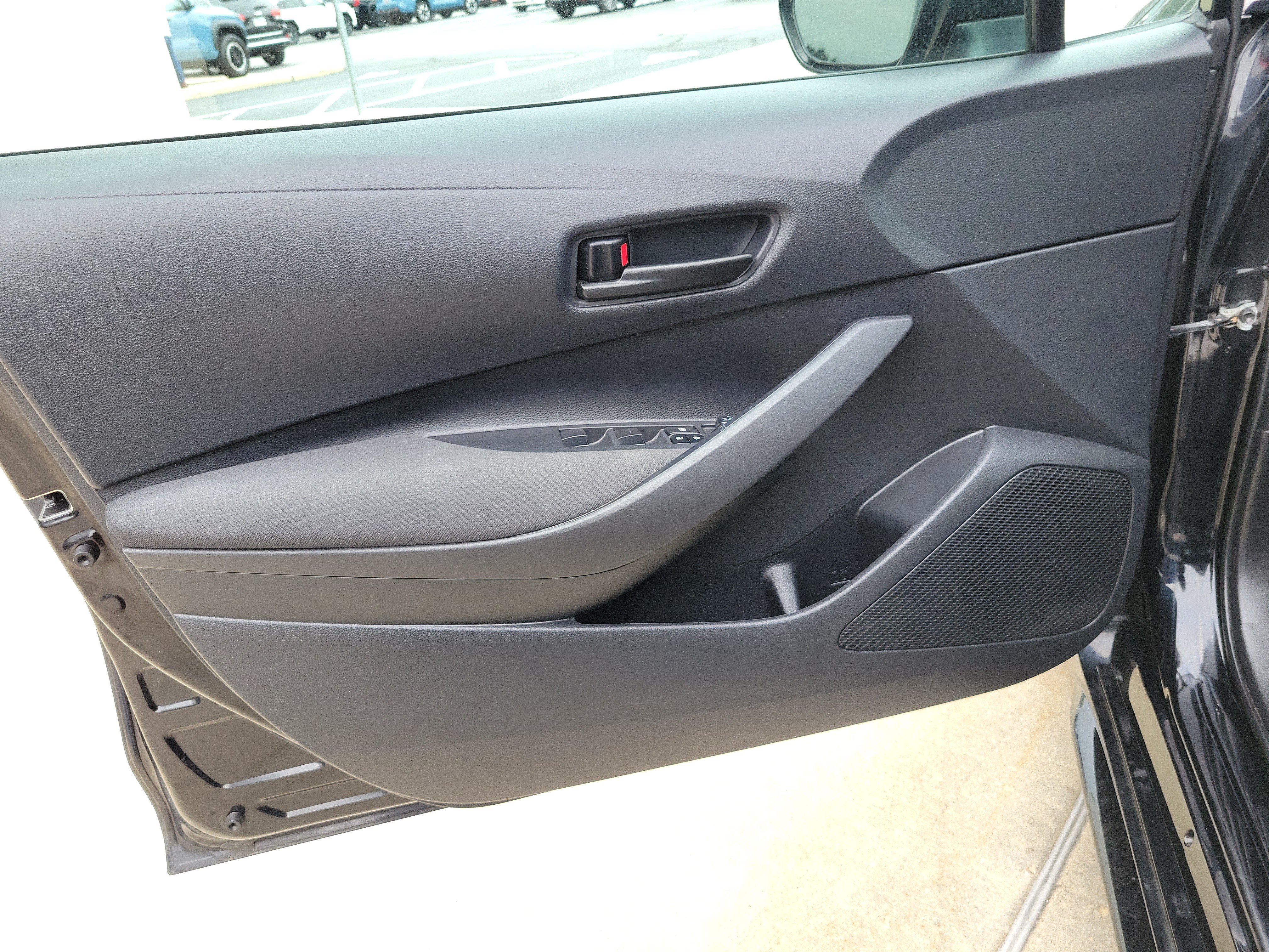 Certified 2024 Toyota Corolla LE FWD image 17