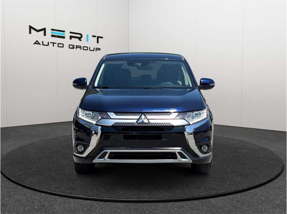 Used 2020 Mitsubishi Outlander SE FWD image 3