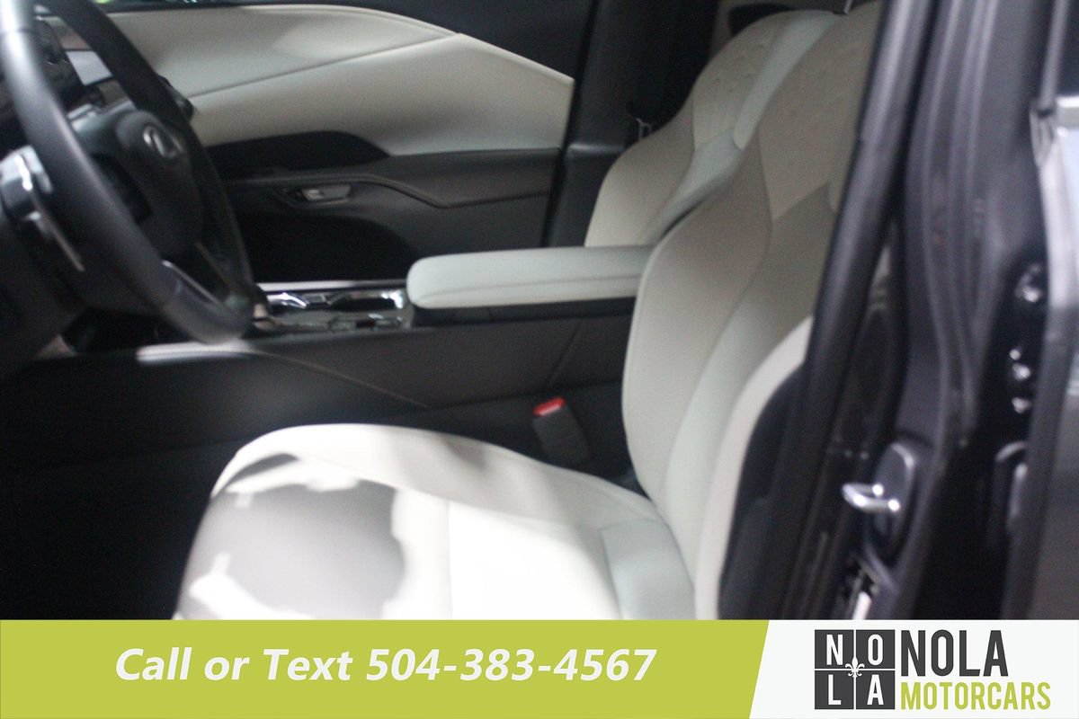 Used 2024 Lexus RX 350 FWD image 8