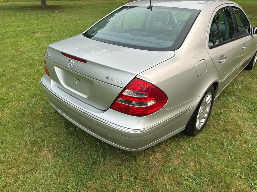 Used 2004 Mercedes-Benz E 320 4MATIC Sedan image 24