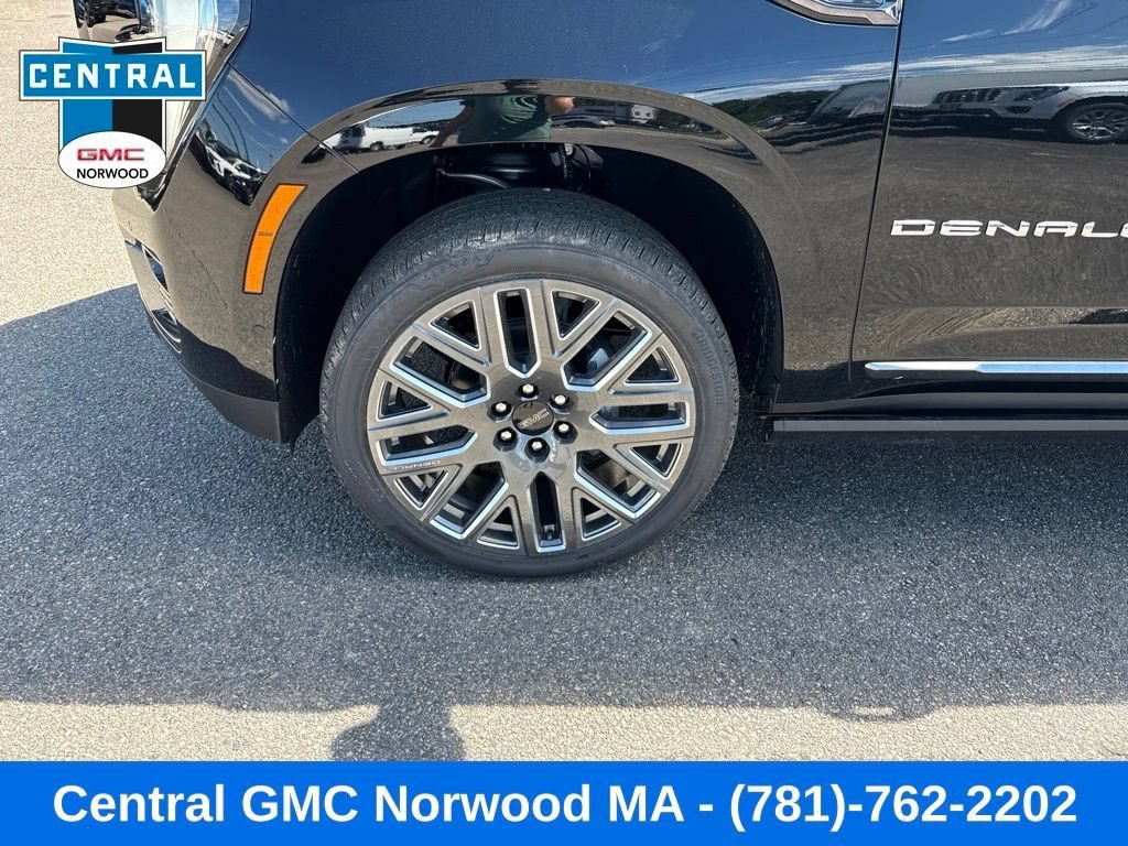 New 2026 GMC Yukon Denali Ultimate AWD/4WD image 10