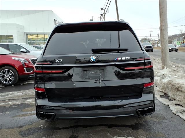 Used 2024 BMW X7 M60i w/ Executive Package image 5