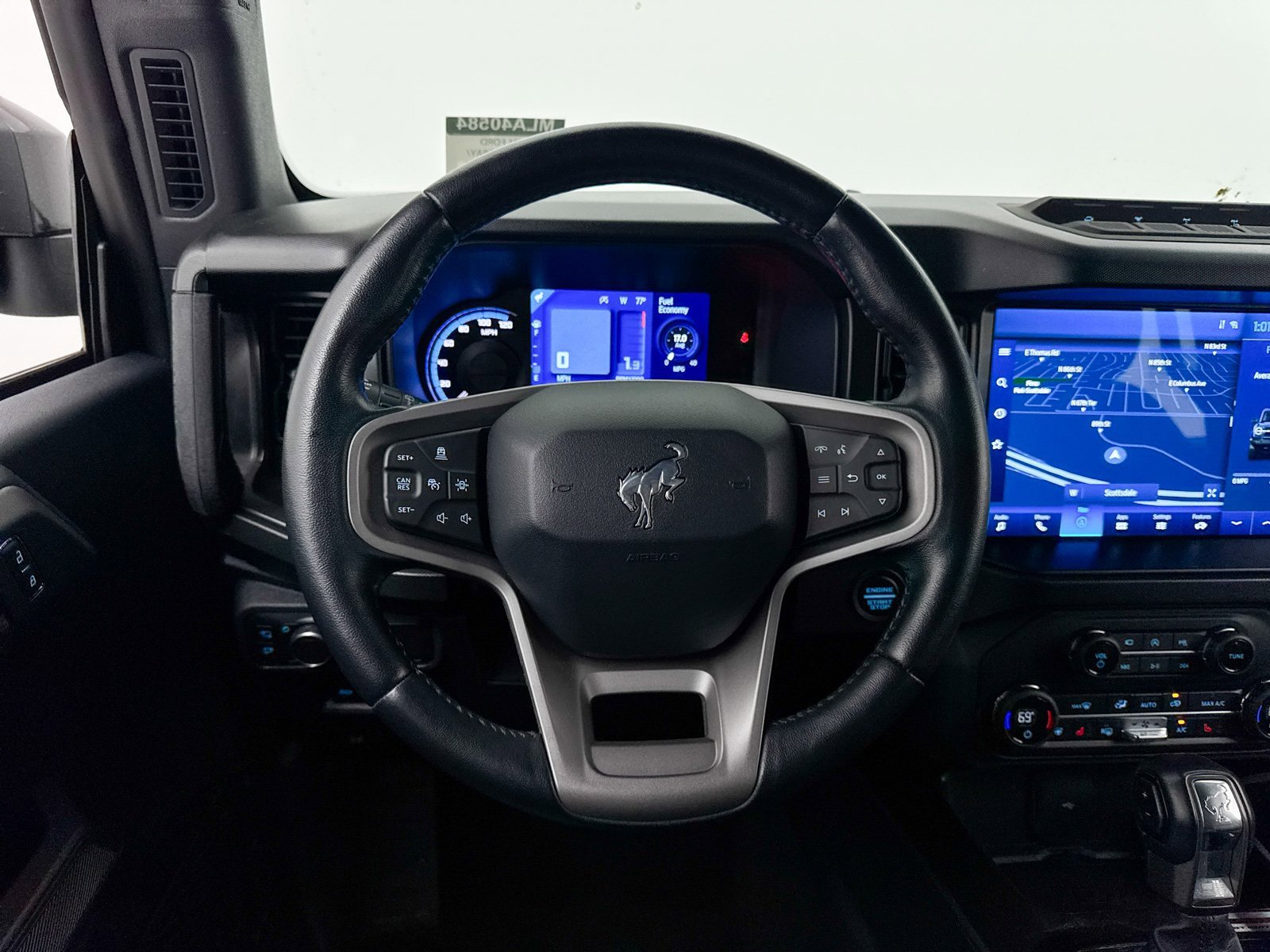 Used 2021 Ford Bronco First Edition image 3