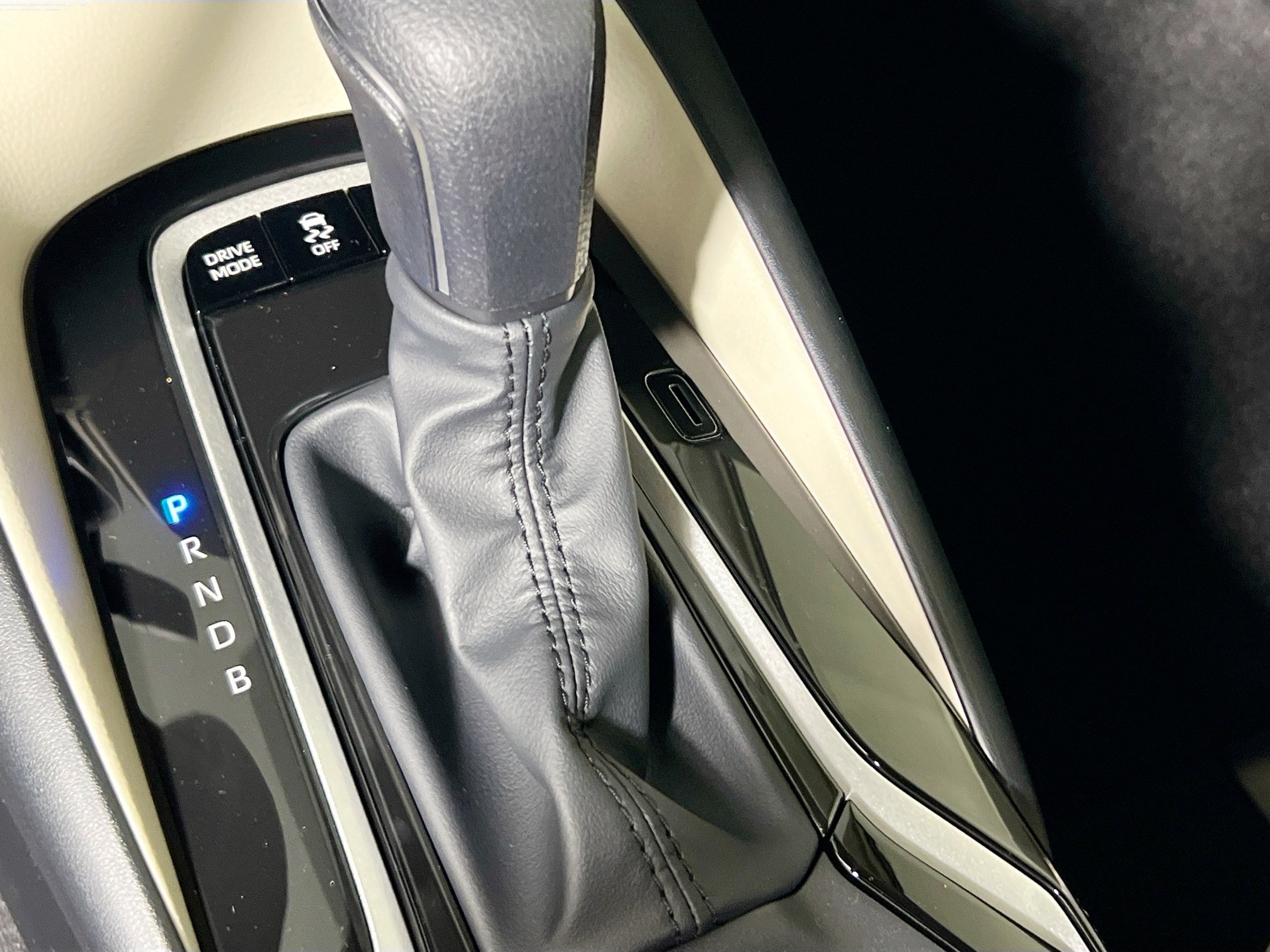 New 2026 Toyota Corolla XLE FWD image 25