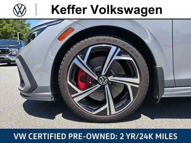 Used 2024 Volkswagen GTI SE FWD image 13