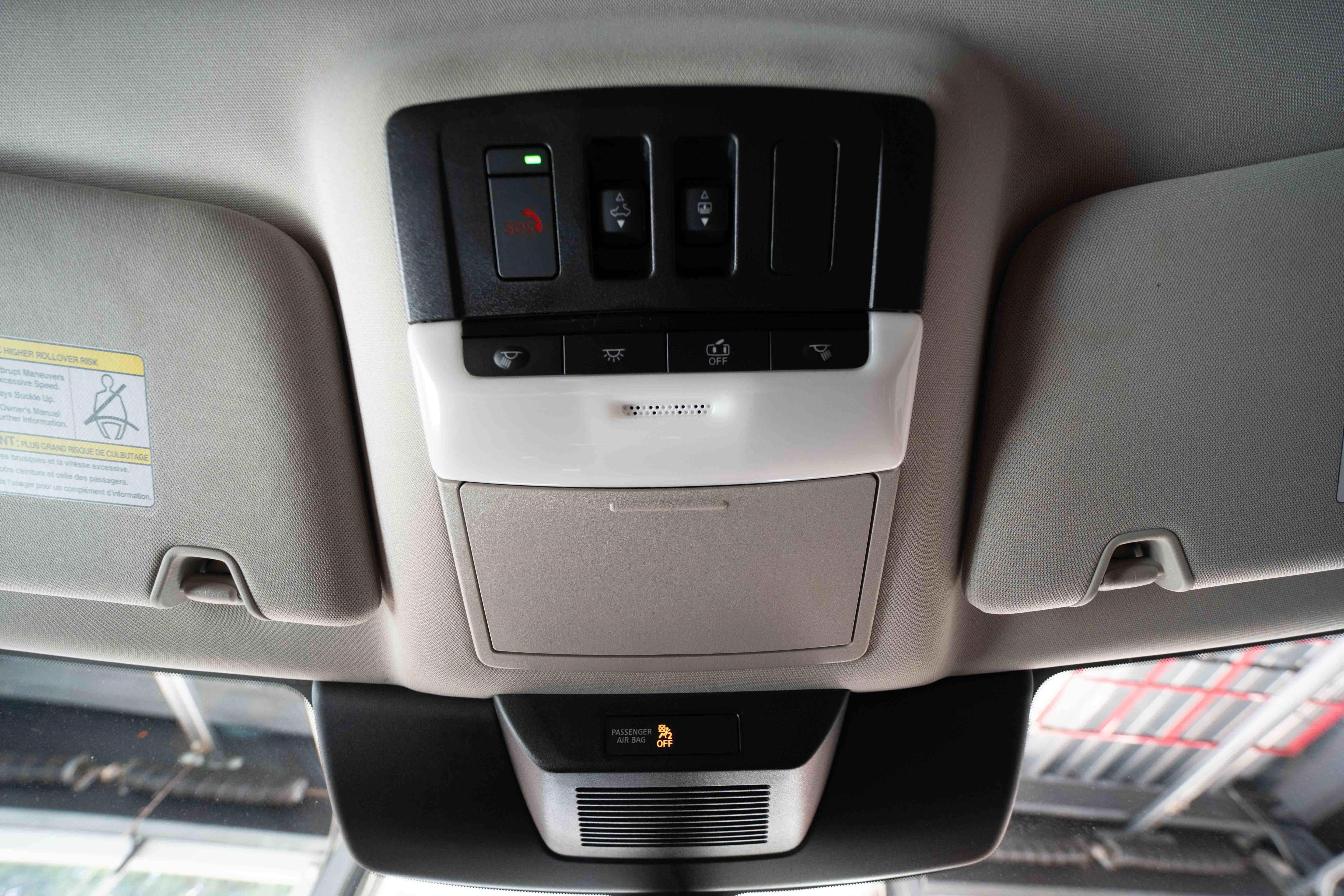Used 2025 Nissan Pathfinder Platinum w/ Cargo Package AWD/4WD image 18