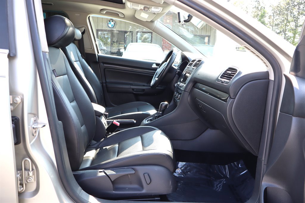 Used 2012 Volkswagen Jetta TDI FWD image 20