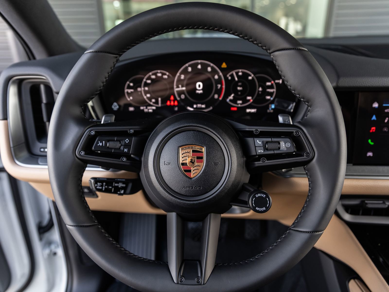Certified 2026 Porsche Cayenne AWD/4WD image 28