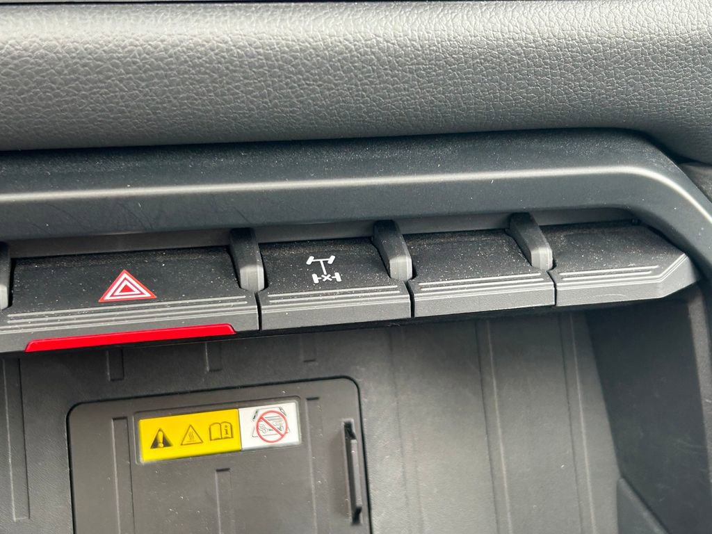 Used 2023 Toyota Sequoia TRD Pro AWD/4WD image 39