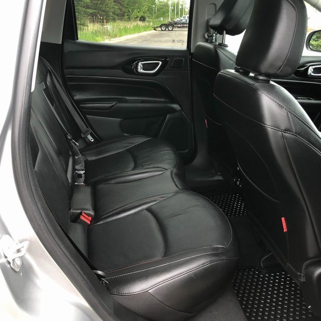 Used 2022 Jeep Compass Trailhawk w/ Trailhawk Elite Group image 24