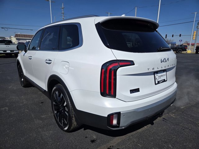 Used 2024 Kia Telluride SX Prestige w/ Towing Package image 7