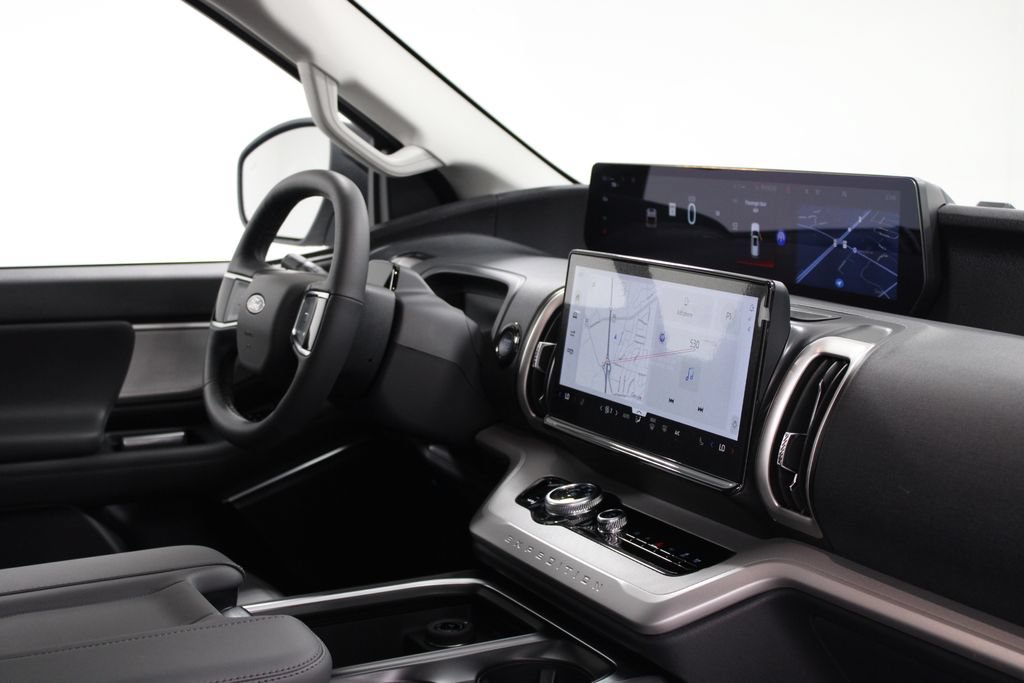 New 2026 Ford Expedition Active RWD image 31