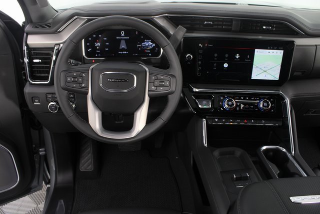 New 2026 GMC Sierra 2500 Denali w/ Denali Reserve Package image 13