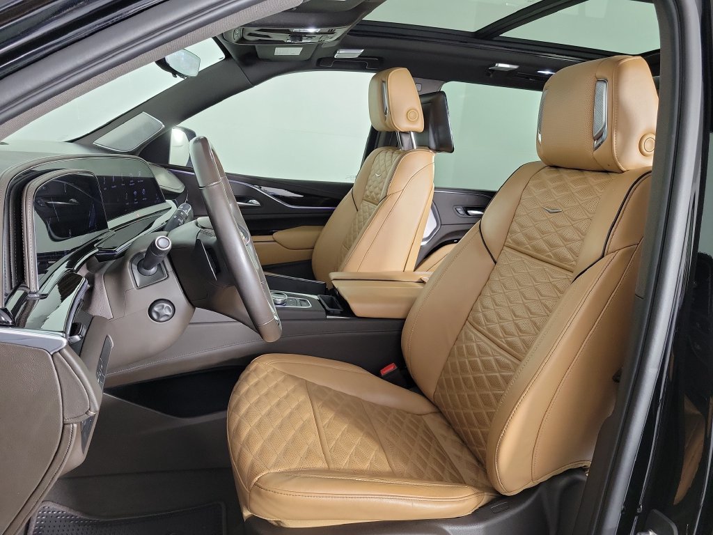 Used 2021 Cadillac Escalade Sport w/ Driver Assist Tech Package RWD image 19