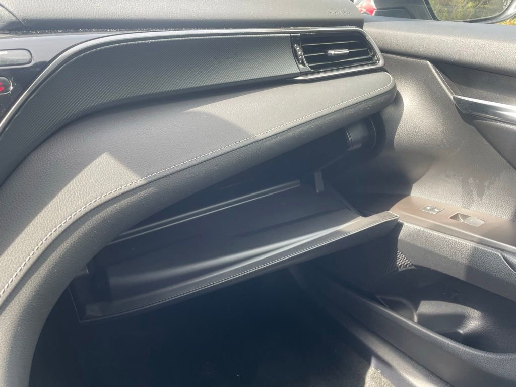 Used 2024 Toyota Camry SE FWD image 31