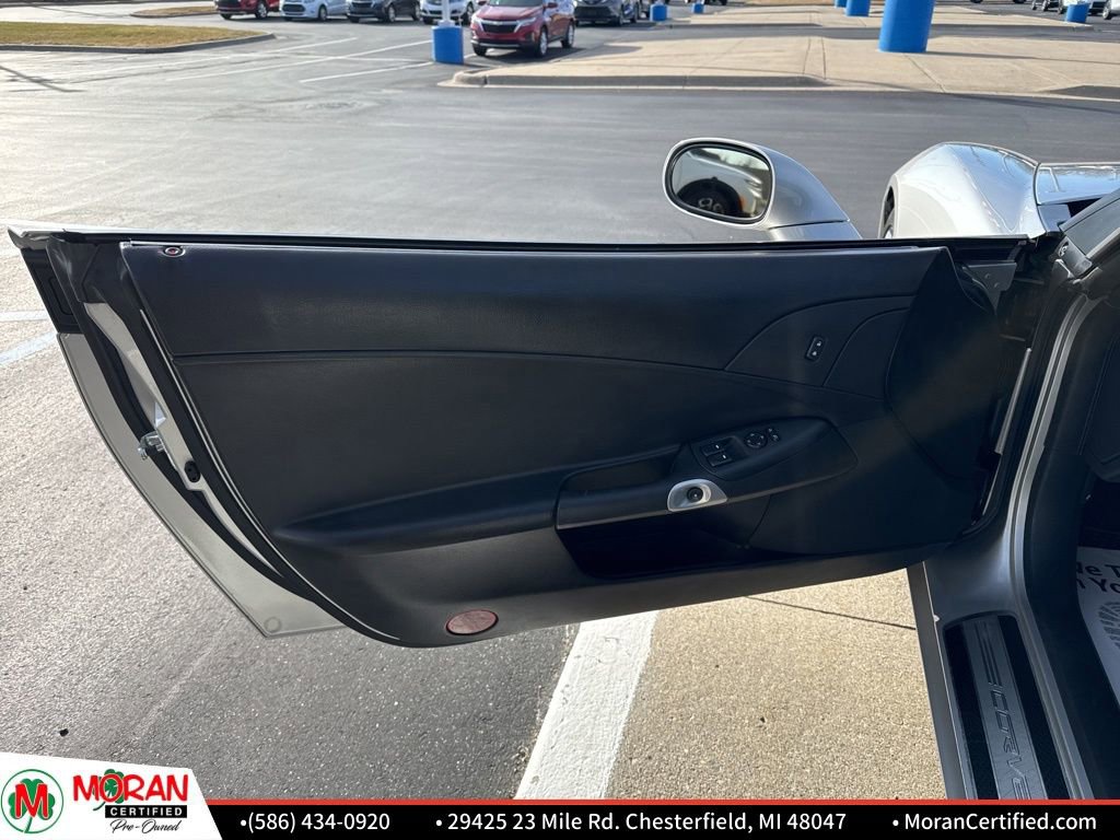 Used 2008 Chevrolet Corvette Coupe w/ Preferred Equipment Group image 10