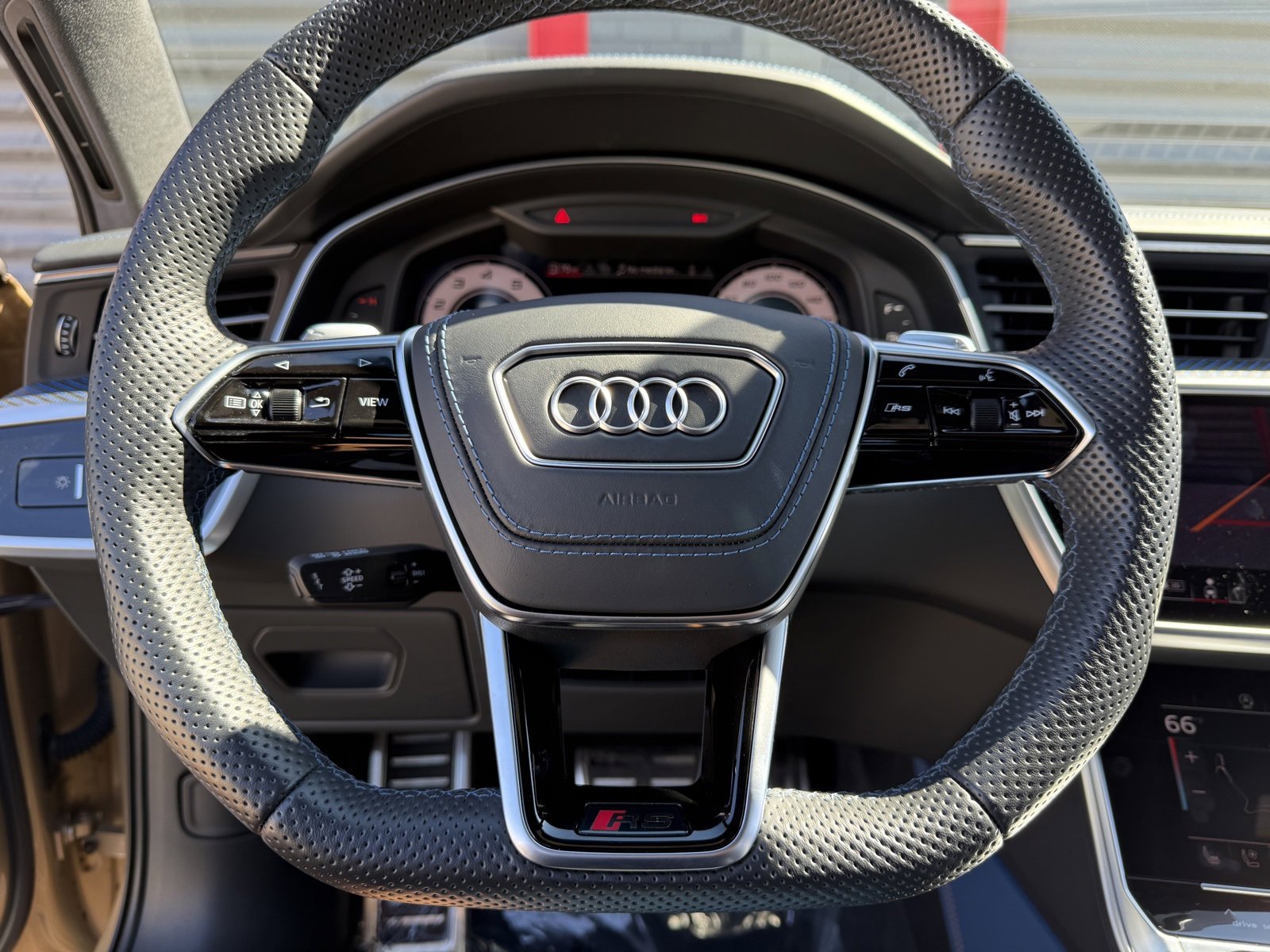 Used 2024 Audi RS 6 performance image 22