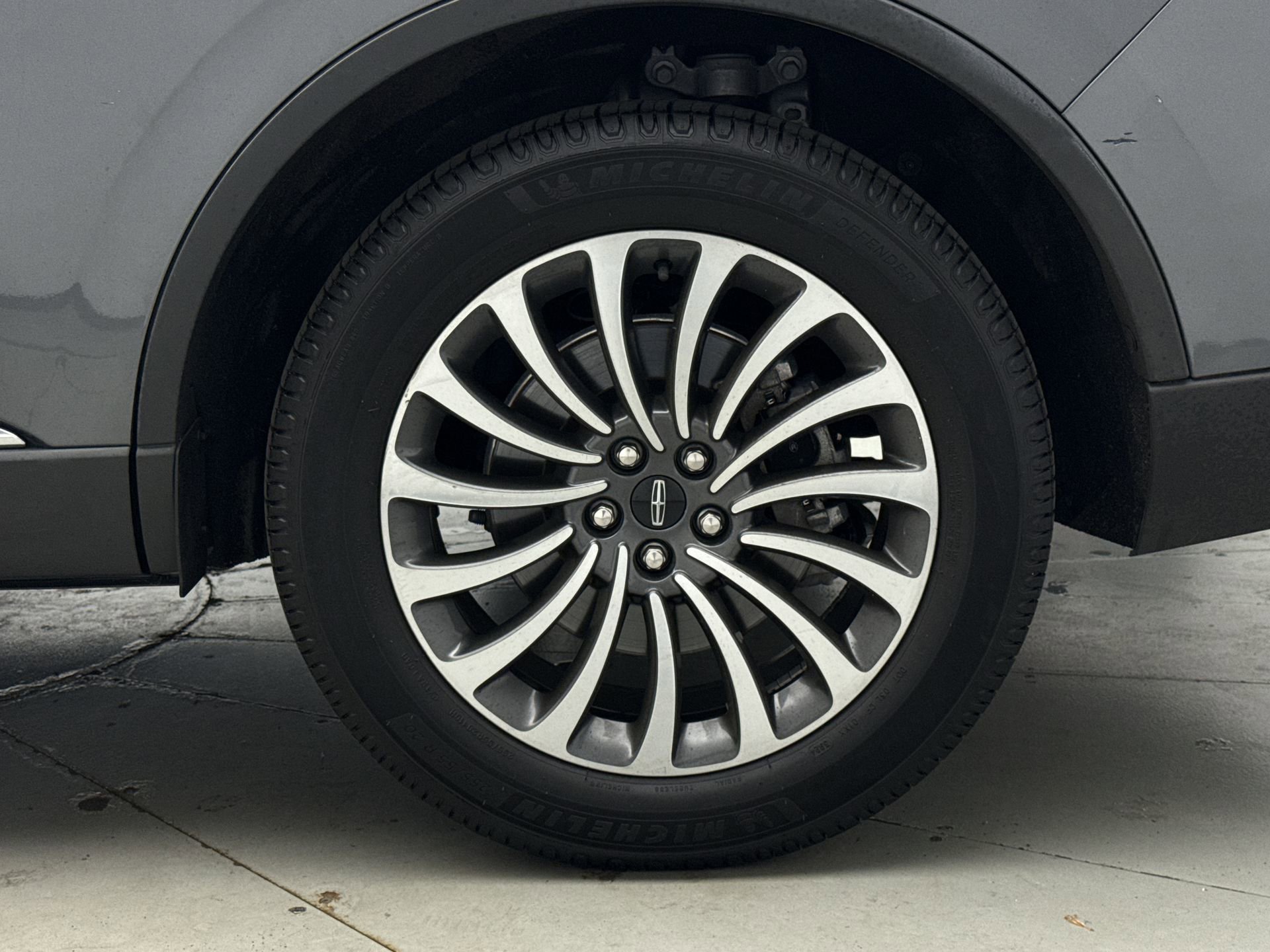 Used 2022 Lincoln Aviator AWD w/ Premium Package image 11