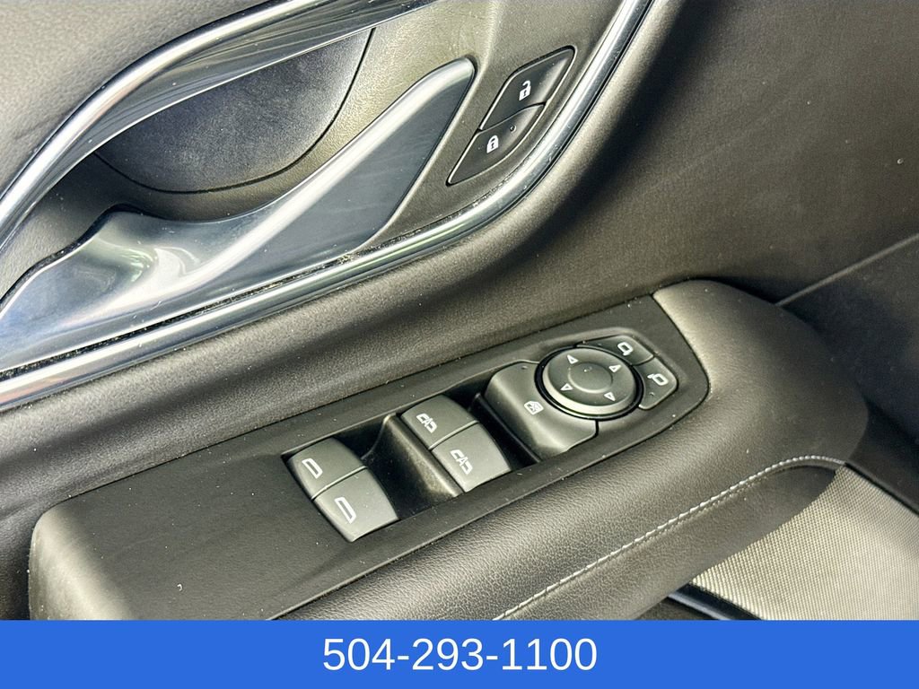 Used 2022 Chevrolet Tahoe LS RWD image 19
