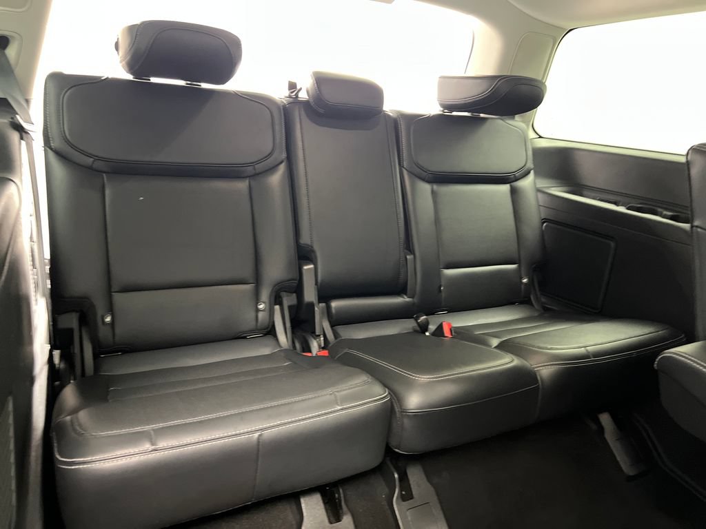 Used 2025 Ford Expedition Platinum AWD/4WD image 37