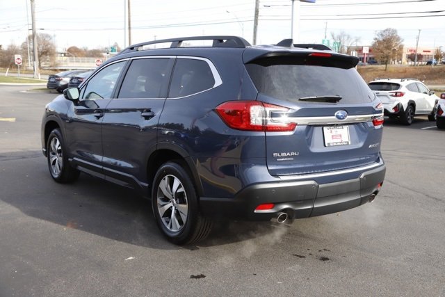 Certified 2025 Subaru Ascent Premium w/ Premium Package image 5