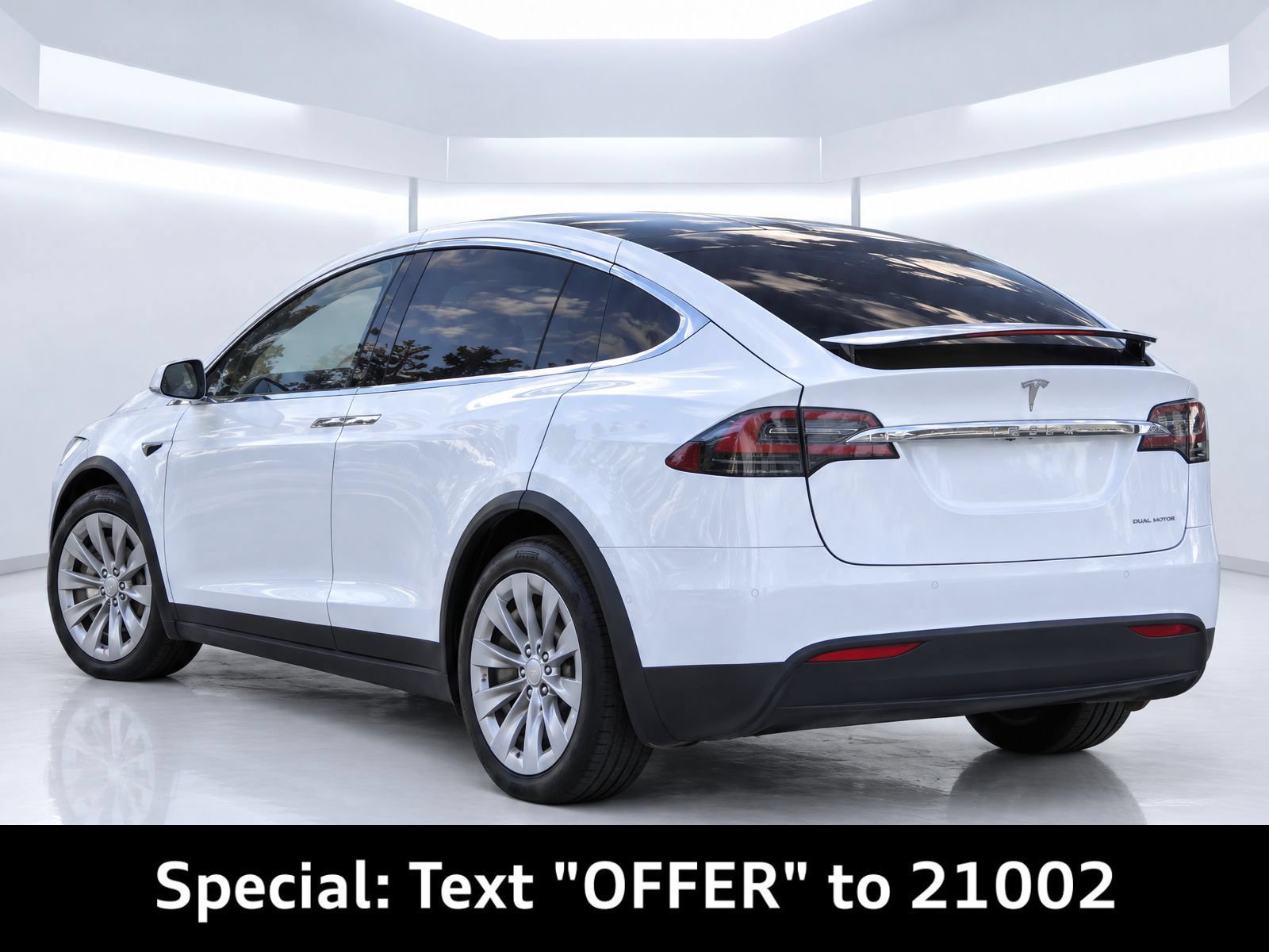 Used 2020 Tesla Model X Long Range AWD/4WD image 3