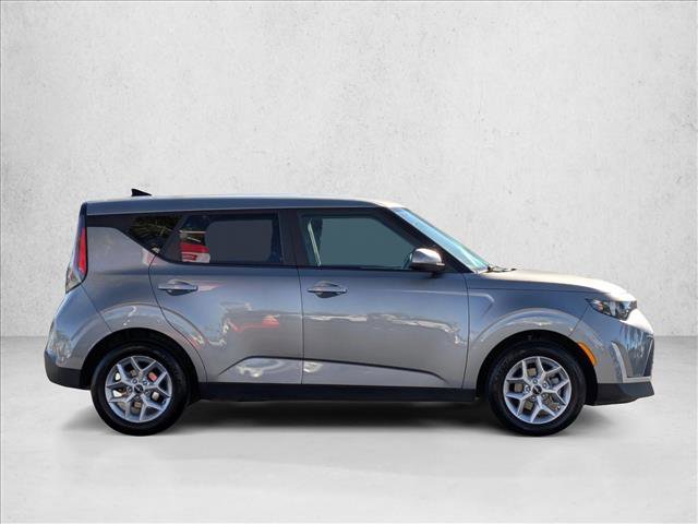 Used 2024 Kia Soul LX w/ Option Group 015 image 4