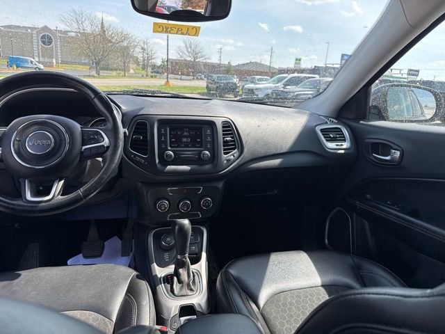 Used 2018 Jeep Compass Latitude image 33