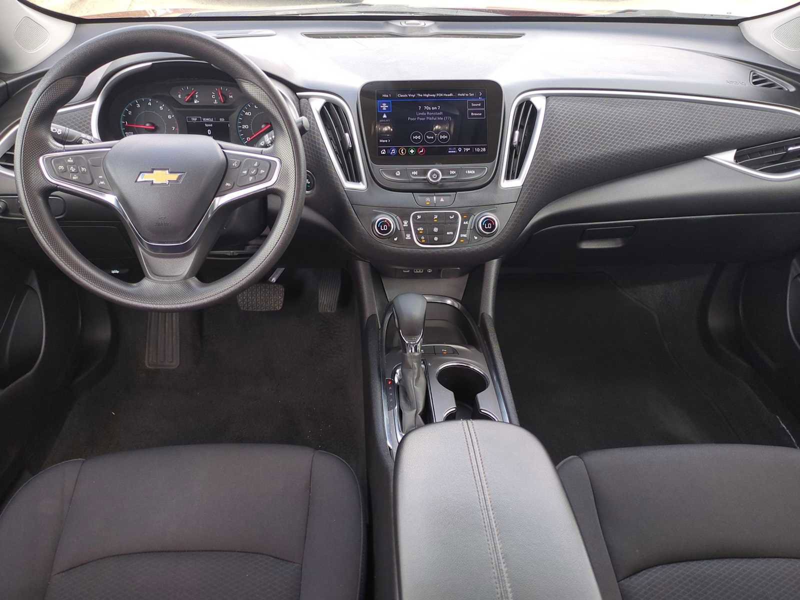 Used 2025 Chevrolet Malibu LT image 19