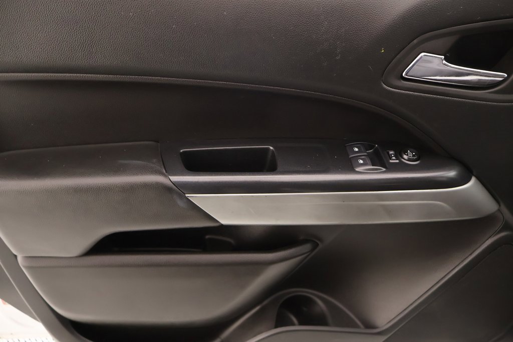 Used 2022 Chevrolet Colorado LT w/ Fleet Safety Package image 14